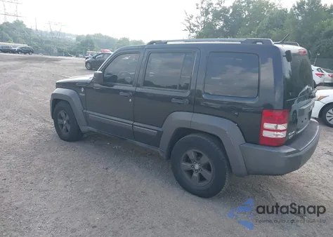 2011 Jeep Liberty Renegade z USA, uszkodzony, nr VIN 1J4PN3GKXBW542791